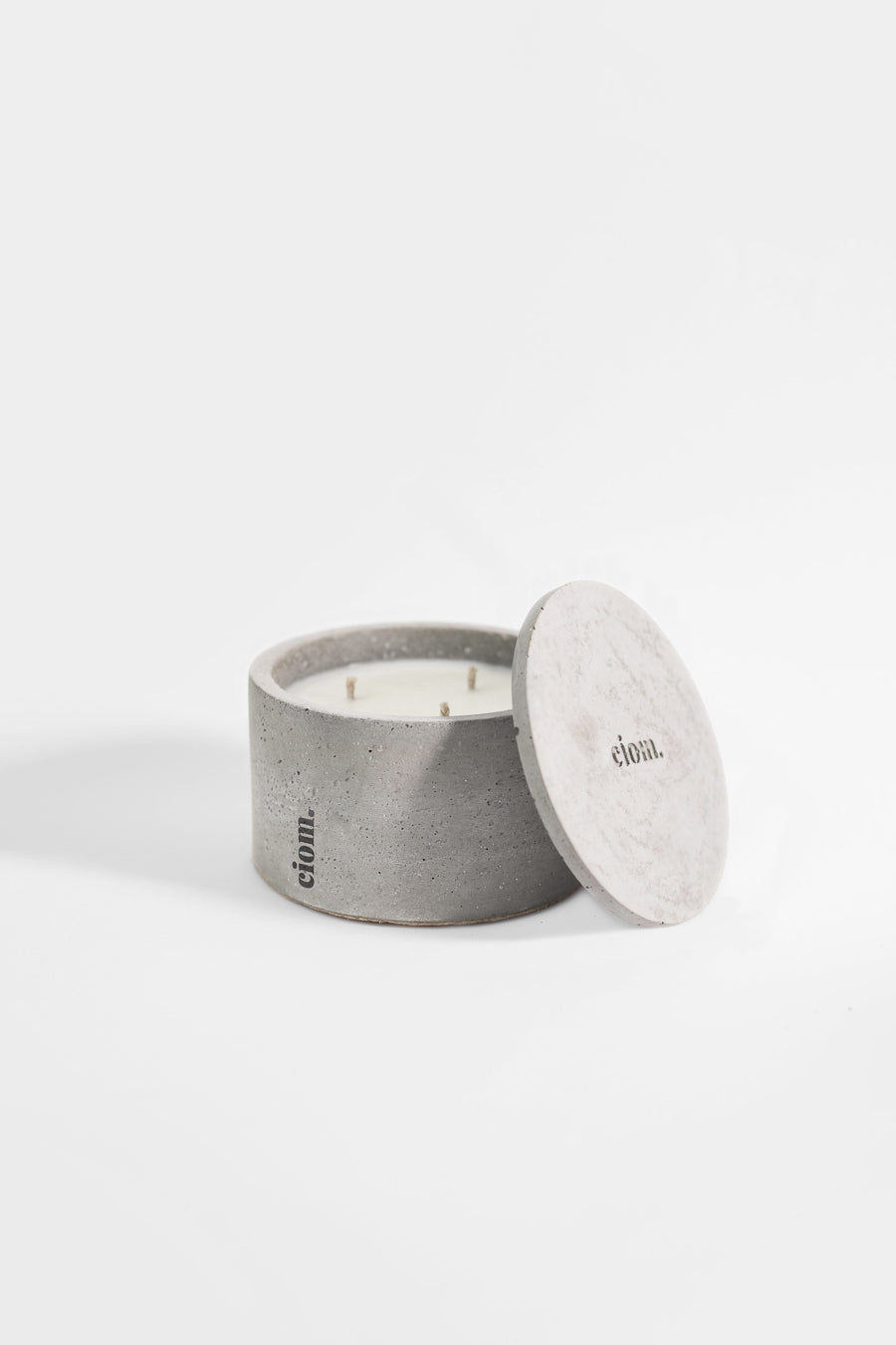 N°11 • Concrete • Soy Candle • Grey • Large •  3 Cotton Wick