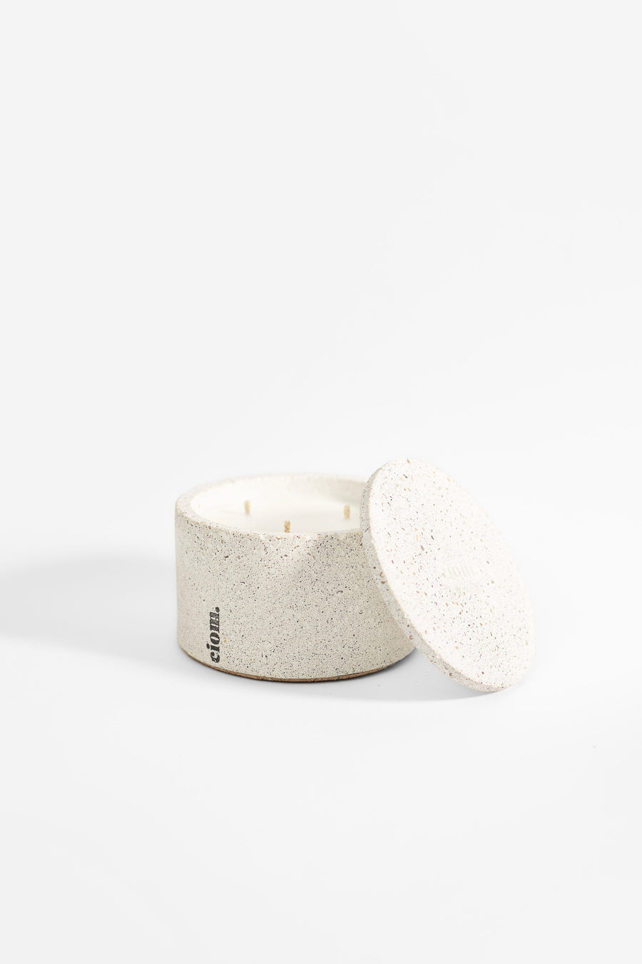 N°07 • Concrete • Soy Candle • Stone • Large • 3 Cotton Wick