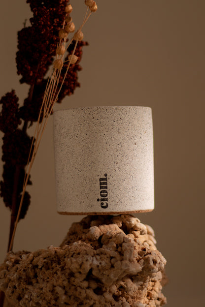 N°17 • Concrete • Soy Candle • Stone • Medium • Wooden Wick