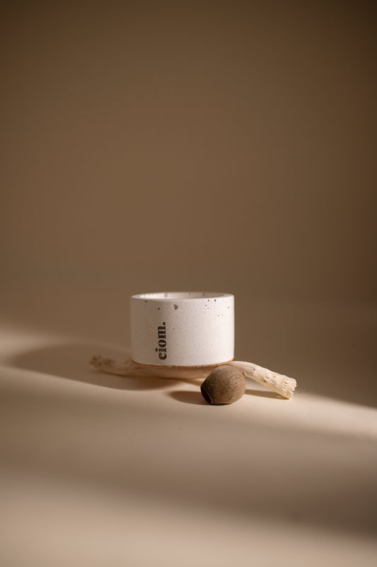N°06 • Concrete • Soy Candle • White • Small • Wooden Wick