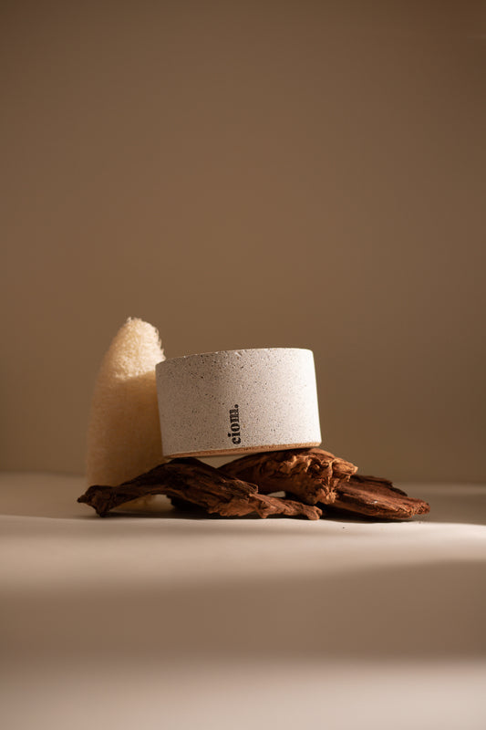 N°05 • Concrete • Soy Candle • Stone • Large •  3 Cotton Wick